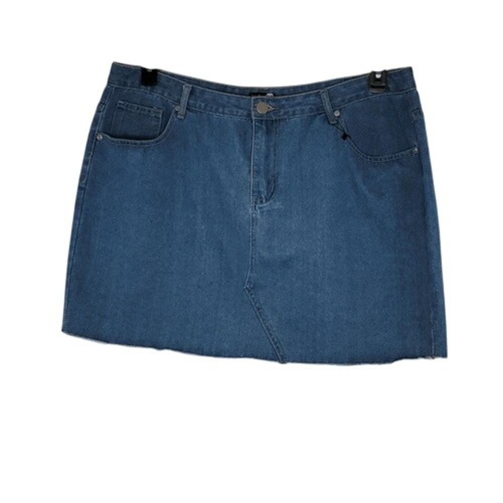 Boohoo Blue Denim Distressed Hem Skirt‎